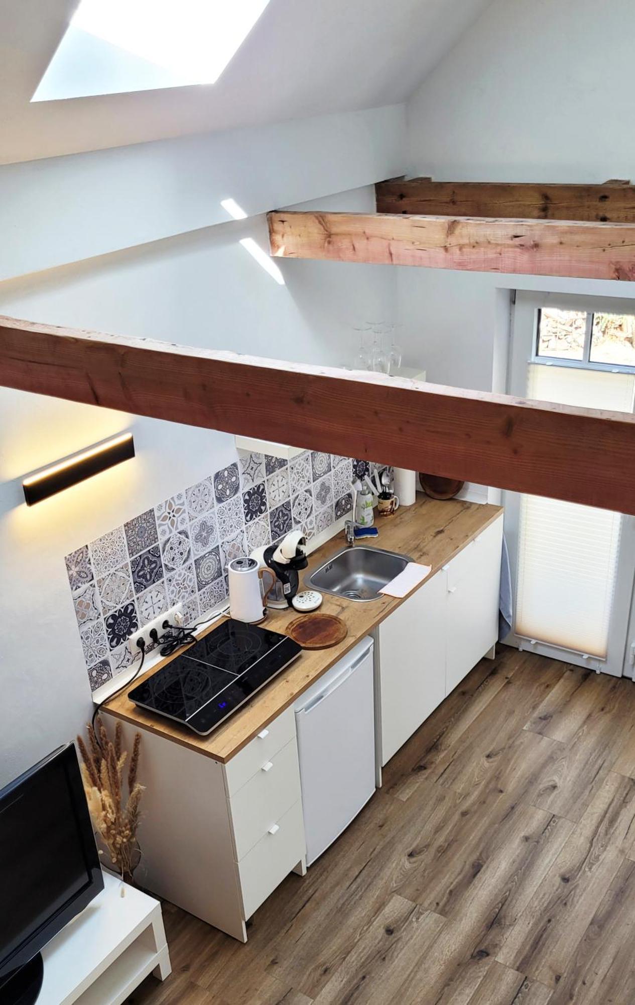 Modernes 1-Zimmer-Apartment Mit Galerie-Schlafkoje Im Skandinavischen Stil Ostenfeld  Buitenkant foto